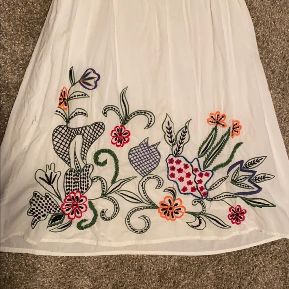 Embroidered Dress - Picture 3 of 6